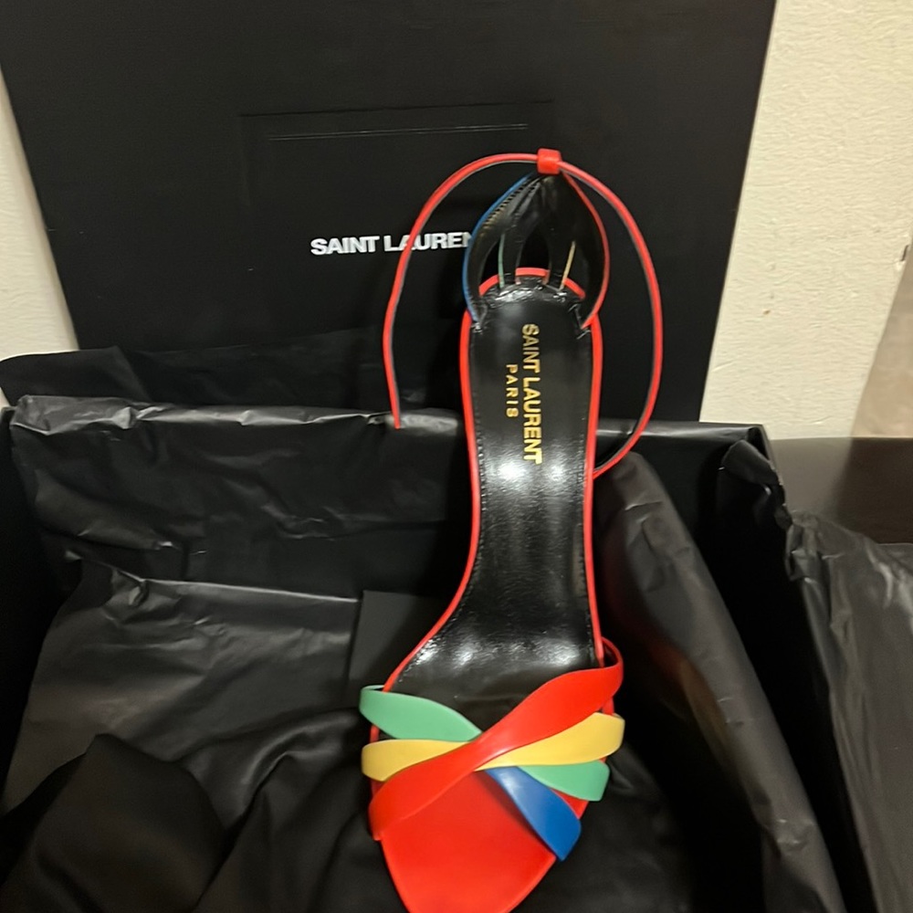Brand new fun Saint Laurent sandals